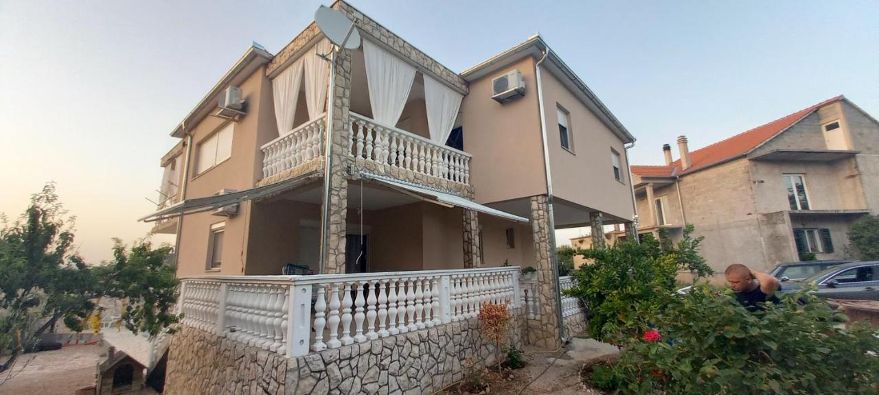 Apartments Adriana Bilice Exterior foto