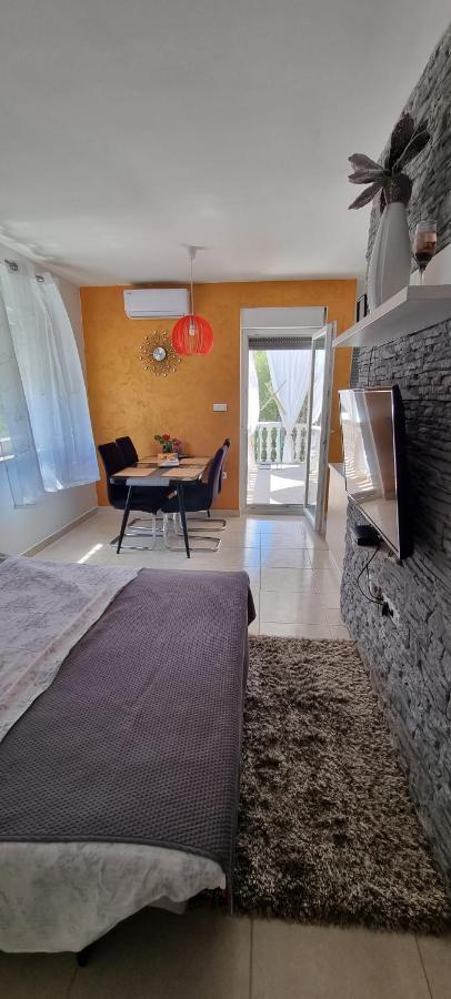 Apartments Adriana Bilice Exterior foto